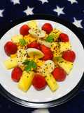 Ensalada con Frutas Variadas y con toque de Quinua !!
