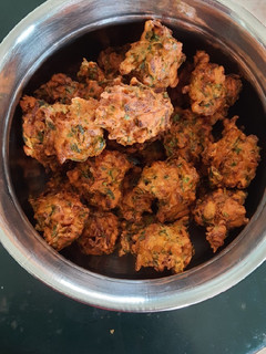 போண்டா செய்முறை முக்கிய புகைப்படம்