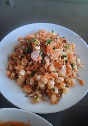 Hình của món Ngô nếp xào tép.