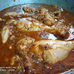 A picture of Chicken Curry.