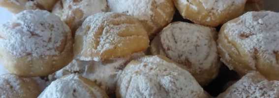 معمول العيد بالتمر والجوز