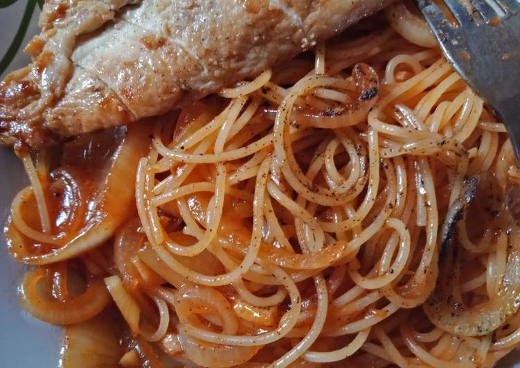 Spaghetti saus oriental with butter chicken