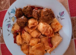 Una foto de Albóndigas a la Portuguesa