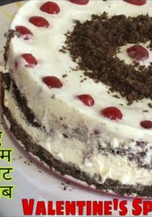 A picture of Ice cream Toffee cake.