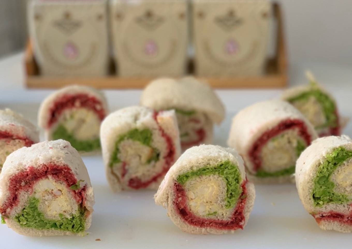 Veg sandwich pinwheel