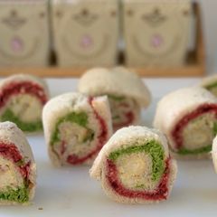 A picture of Veg sandwich pinwheel.