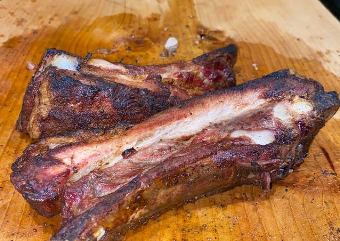 Costine di maiale con pancetta al BBQ