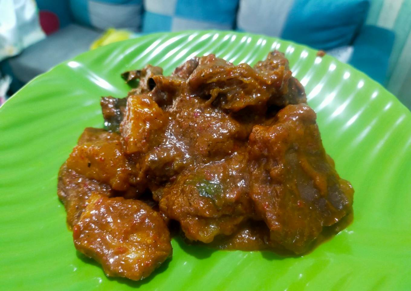 11.Rendang Sapi pedas