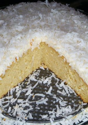 A picture of Coconut Cake.