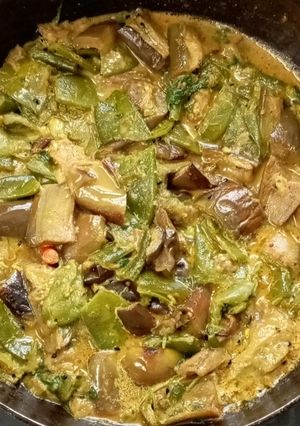 শিম বেগুন সর্ষে ঘন্ট(shim begun shorshe ghonto recipe in Bengali) রেসিপির প্রধান ছবি