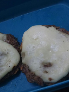 Una foto de Hamburguesas caseras sin pan rallado