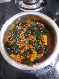 பச்சை மாங்காய் இஞ்சி தொக்கு செய்முறை முக்கிய புகைப்படம்