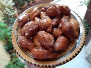 Une photo de beignet frit