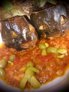 A picture of Eggplant stuffed with minced meat and cheese.