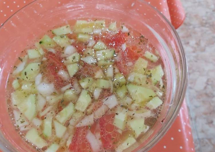 Ensalada fresca de pepino