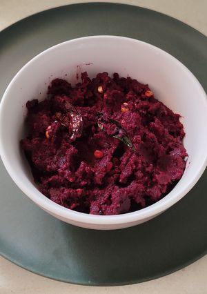 A picture of Beetroot chutney.
