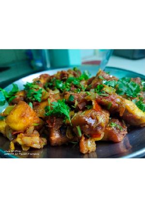 A picture of Paneer masala.