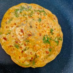 A picture of Chilli garlic liquid dough paratha.