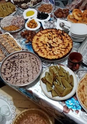 صورة لوصفة عواشر مبروك مع عاشور (بيض داحو)