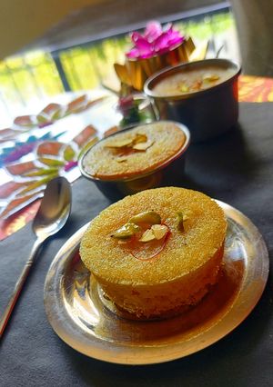 A picture of Gulab Jamun Mini Cakes.