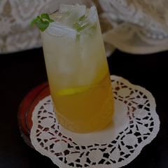 A picture of Aloe Vera Lemonade.