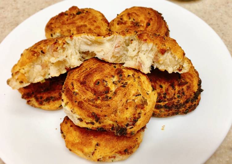 Bánh chiên bằng nồi Air Fryer từ bột bánh biscuits làm sẵn