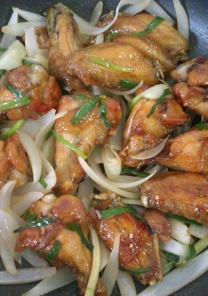 Hình của món Cánh gà chiên nước mắm.