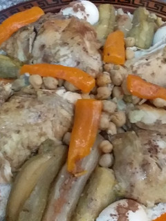 صورة لوصفة قصعة طعام بالمرق