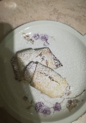 Zdjęcie przepisu Rogaliki z dżemem.