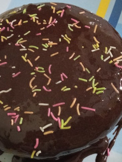 એગલેસ બ્રાઉની કેક (Eggless Brownie Cake Recipe In Gujarati) રેસીપી મુખ્ય ફોટો