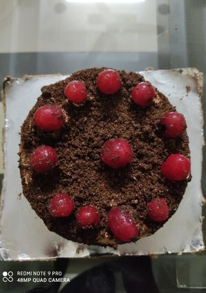 A picture of Hide n seek chocolate cake.