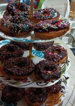A picture of Donuts 🍩.