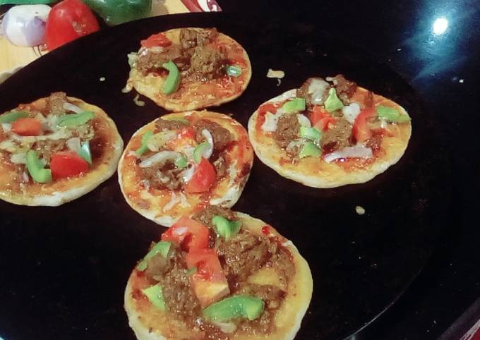 Recipe of Homemade Mini Tawa pizza