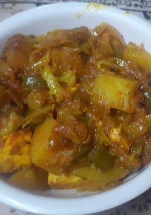 मिक्स वेज (mix veg recipe in Hindi) रेसिपी मुख्य फोटो