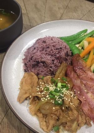 รูปของ ข้าวหน้าหมูสไลด์ (สูตรดัดแปลง)