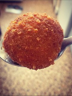 Rántott sajtgolyó 🧀 recept fotója