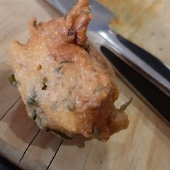 A picture of Spinach Bhajia.