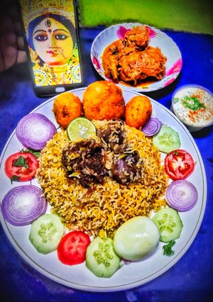 লখনঊ স্টাইল আওয়াধী মাটন বিরিয়ানি (awadhi mutton biryani recipe in Bengali) রেসিপির প্রধান ছবি