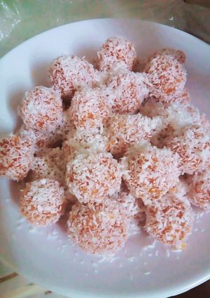 Hình của món Mứt cà rốt viên.