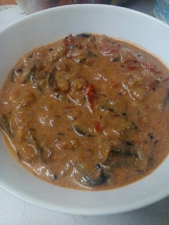 A picture of Okra and Brinjals Curry.