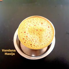 A picture of South Indian Filter Coffee/ Filter Kaapi.