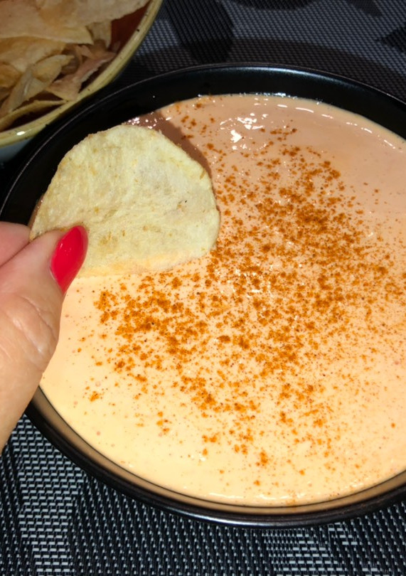 Una foto de Dip de morrones
