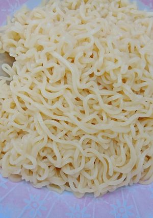 A picture of Chicken Flavored Noodles.