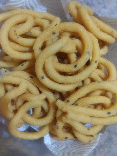 மீதமான சாதத்தில் முறுக்கு செய்முறை முக்கிய புகைப்படம்