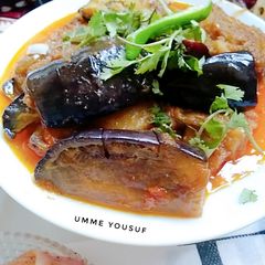 آلو بینگن A picture of آلو بینگن.