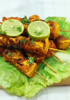 পনির টিক্কা(Paneer Tikka Recipe In Bengali) রেসিপির প্রধান ছবি