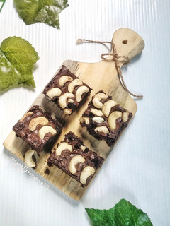 Foto resep Chewy Shiny crust Brownies