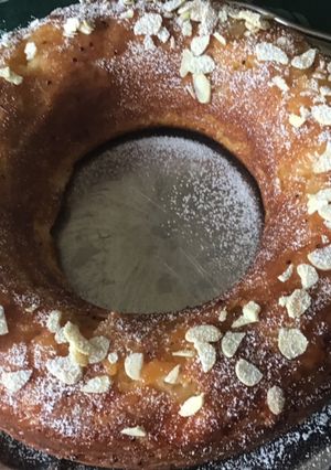 Une photo de Gâteau aux pommes et amandes