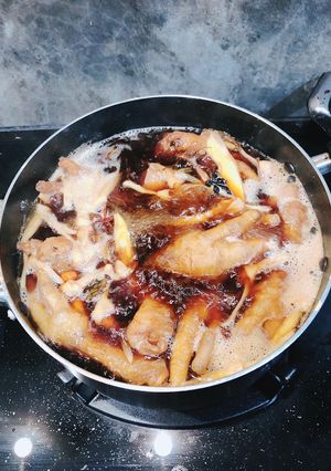 รูปของ ตีนไก่ตุ๋น