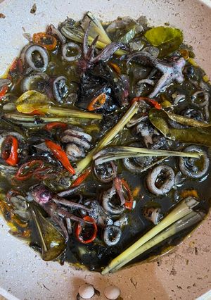 Foto resep Cumi Hitam Senewen